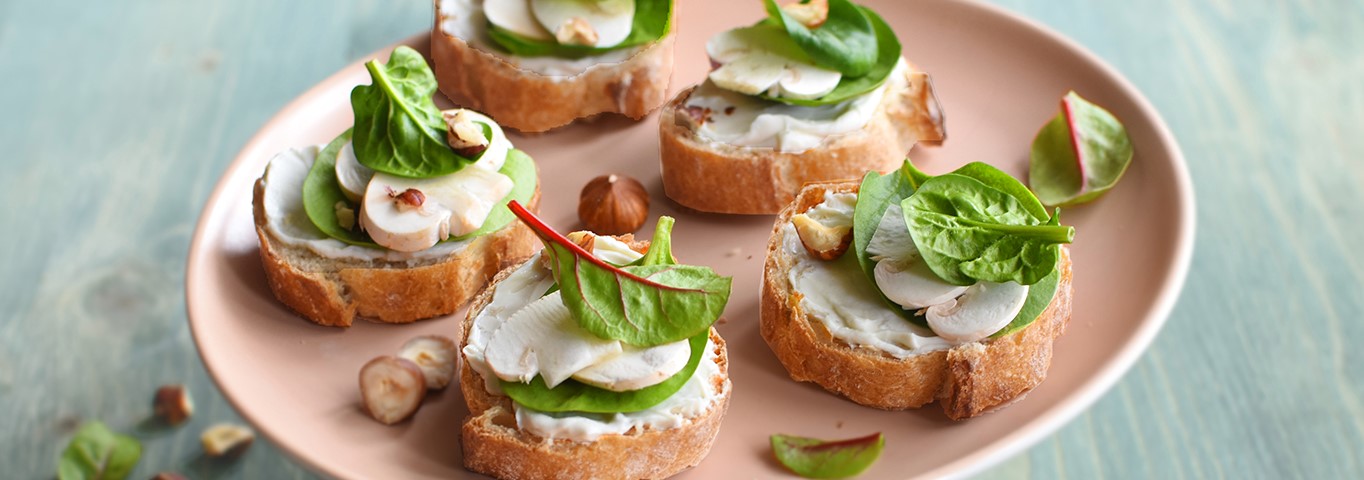 Recette de Tartines champignons, épinards et Société Crème