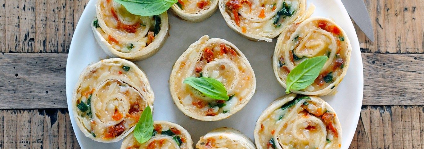 Recette de Petits wraps tomates confites et Palet de Brebis Lou Pérac