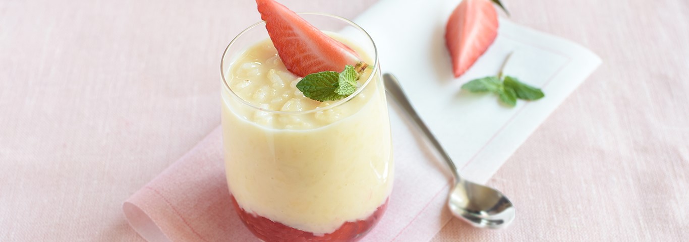 Recette de Riz au lait et sa compotée de fraises, menthe et citron