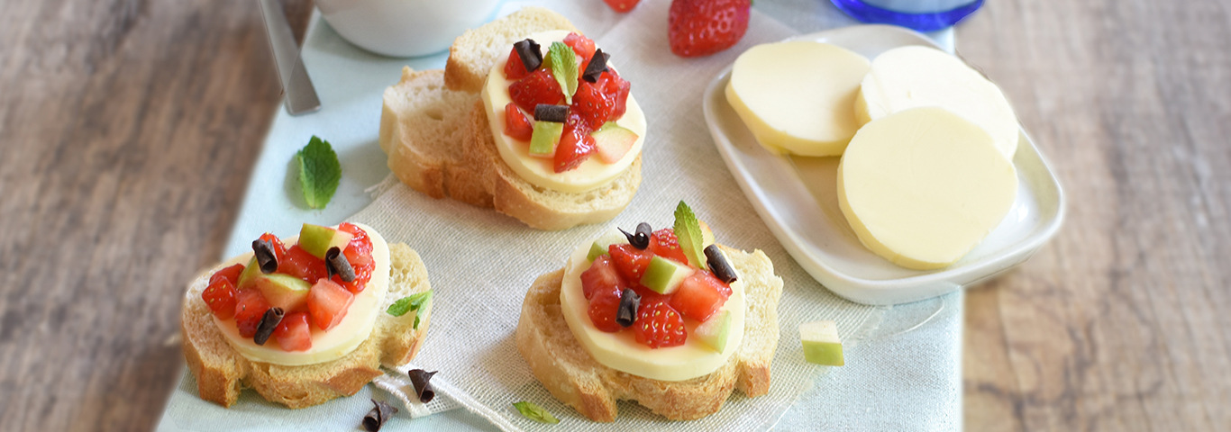 Recette de Tartines aux fruits frais