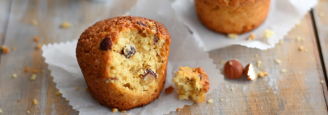 Recette de Petits Gâteaux au yaourt caramel noisettes