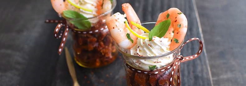 Recette de Verrines de Gambas sur Tartare de Tomates Confites et Chantilly au Piment