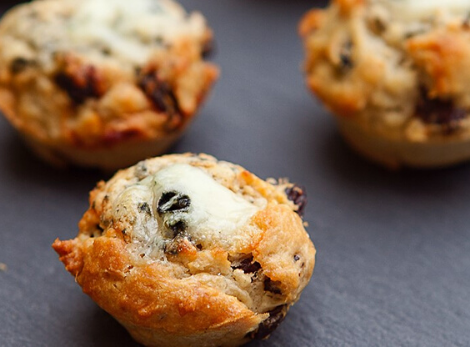 Recette de Muffins au Roquefort AOP Société et raisins