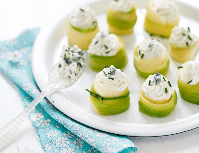 Recette de Nids de courgettes et chantilly au Roquefort Société Bio