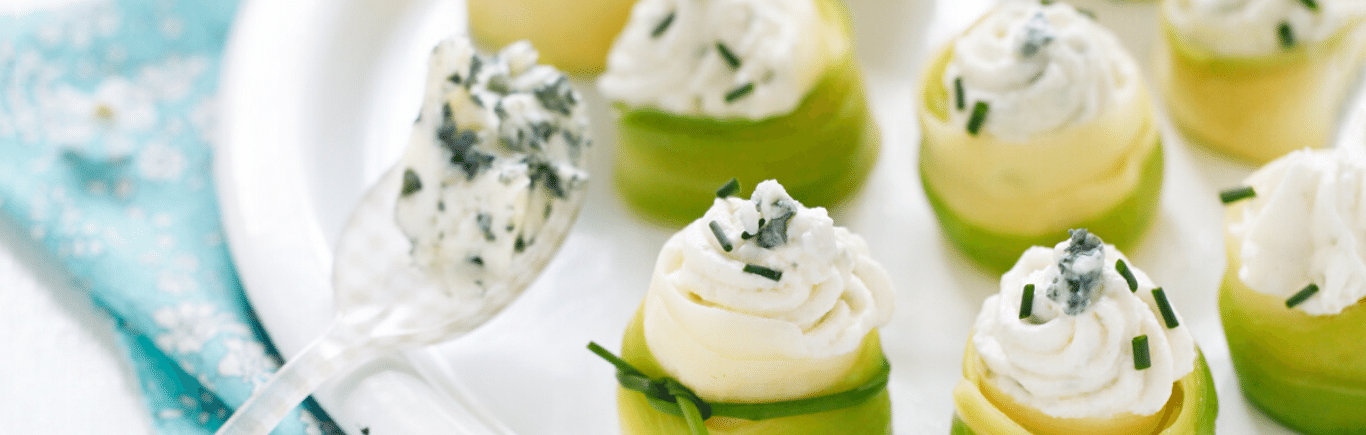 Recette de Nids de courgettes et chantilly au Roquefort Société Bio