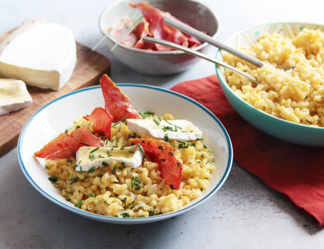 Recette de Risotto de coquillettes, Président extra fondant et chips de jambon cru