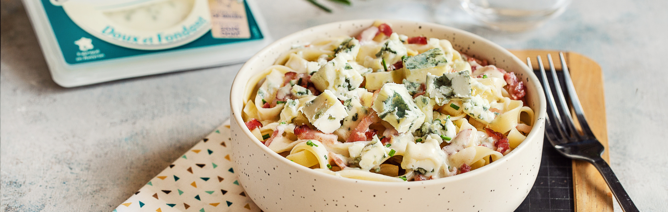 Recette de Tagliatelles carbonara au bleu de brebis