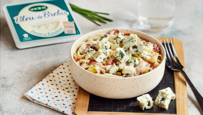 Recette de Tagliatelles carbonara au bleu de brebis