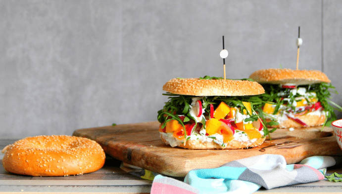 Recette de Bagel saumon, mangue, crème ciboulette