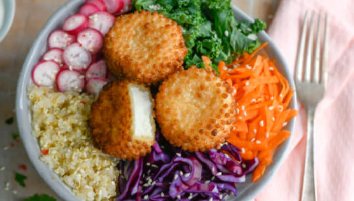 Recette de Veggie Bowl aux Palets croustillants au Chèvre Président