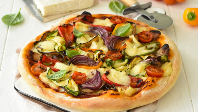 Recette de Pizza aux légumes grillés et à la Brique de Brebis Lou Pérac 