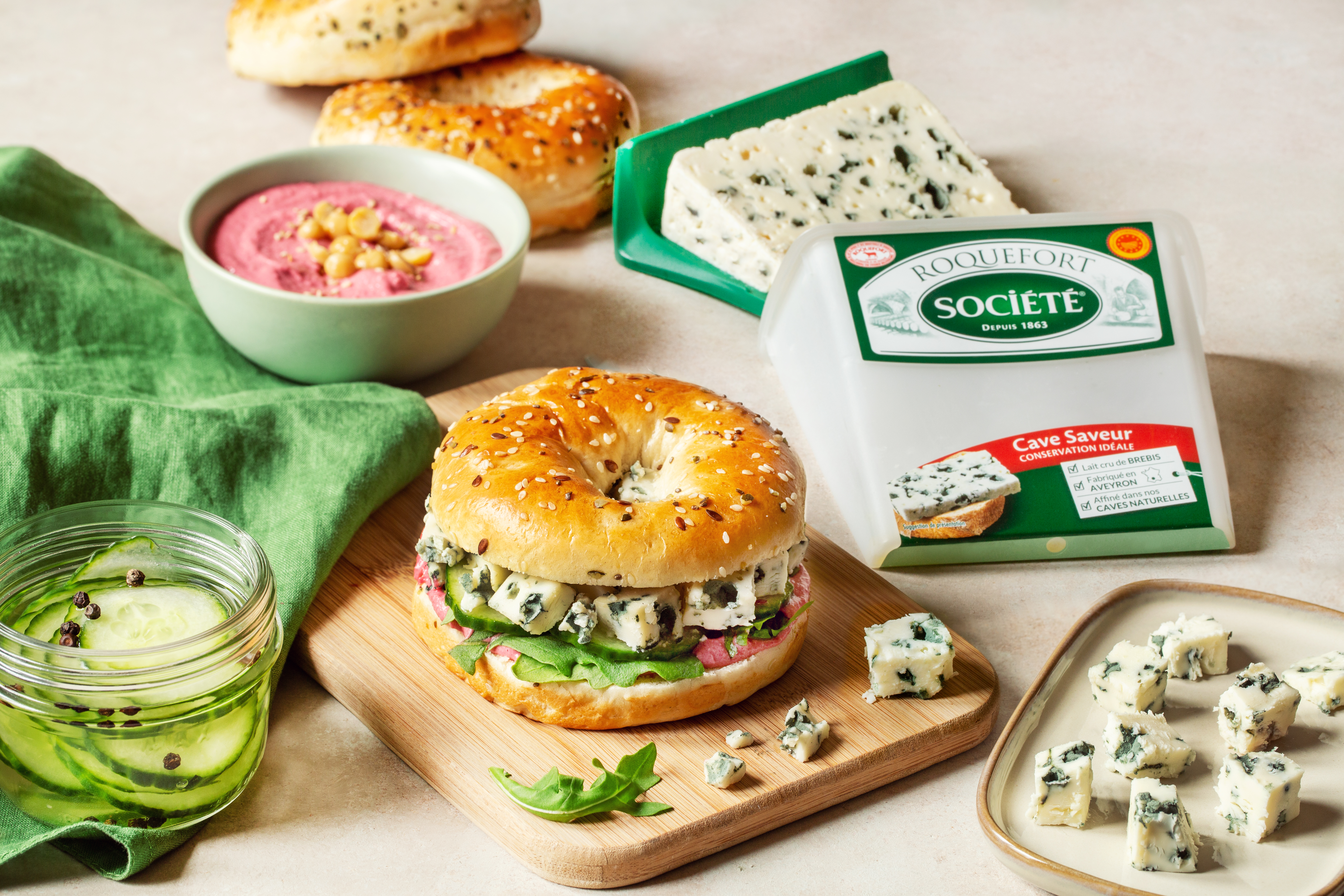 Recette de Bagel au houmous, Roquefort AOP