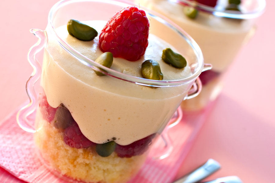 Recette de Tiramisu framboises et pistaches vertes