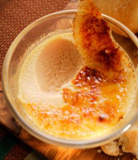 Recette de Crème brûlée au foie gras et mouillettes de pain d'épices