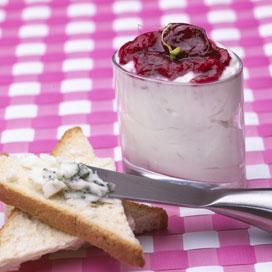 Recette de Crème de Roquefort et de prunes