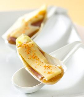 Recette de Feuilles d’endives, confit d’oignon et Emmental pimenté