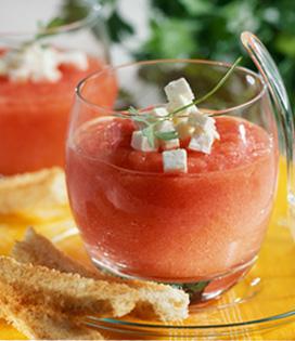 Recette de Gaspacho de tomates aux éclats de Salakis