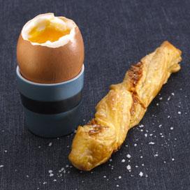 Recette de Œuf à la coque et sacristains au comté