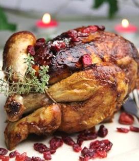 Recette de Pintade farcie au pain d’épices, potiron et cranberries