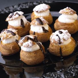 Recette de Profiteroles à la crème fouettée Bridélice