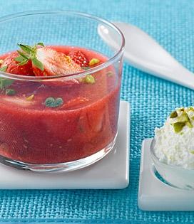 Recette de Soupe de fraises à la menthe