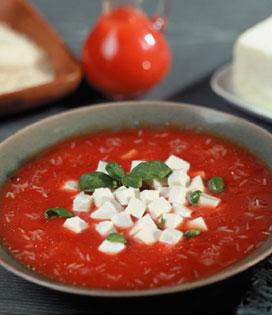 Recette de Soupe de tomates à la mozzarella
