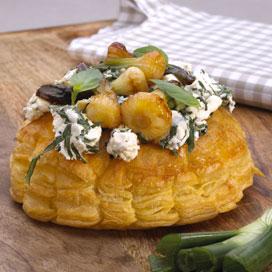 Recette de Tartes gonflées au brocciu et oignons confits