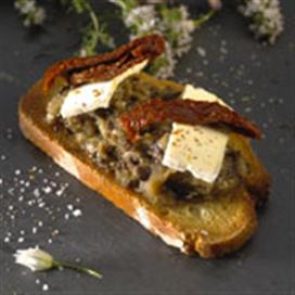 Recette de Tartine de caviar d'aubergines aux anchois