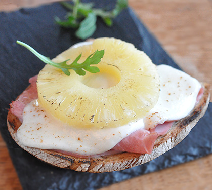 Recette de Bruschetta ananas et jambon à l'os