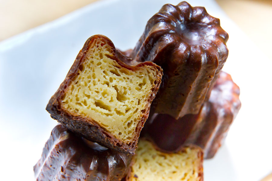 Cannelés bordelais {recette et comparaison moules en cuivre et