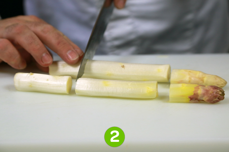 Recette de Clafoutis d'asperges blanches