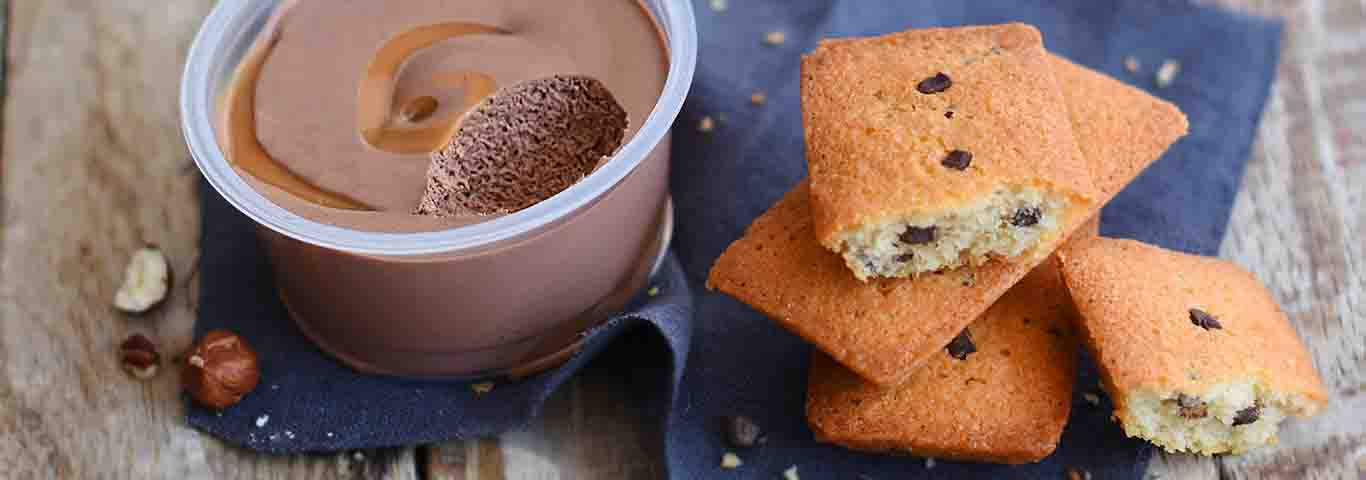 Recette de Tourbillon de Mousse et Financiers aux pépites de chocolat