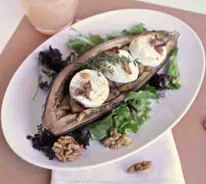 Recette de Aubergines farcies aux « Petits Chèvres Doux » et aux noix