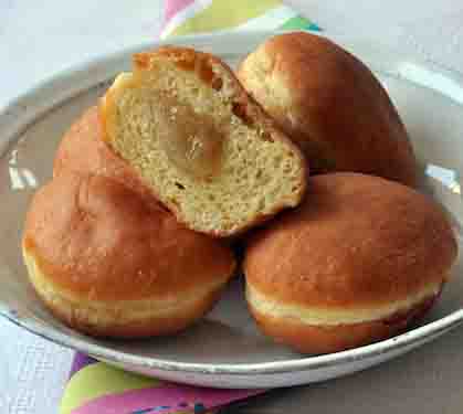 Recette de Beignets à la compote de pommes, cuits au four