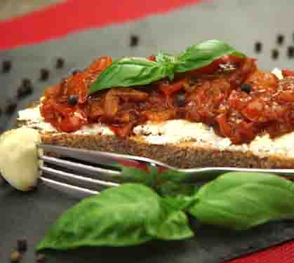 Recette de Bruschetta de tomates rôties à la ricotta 