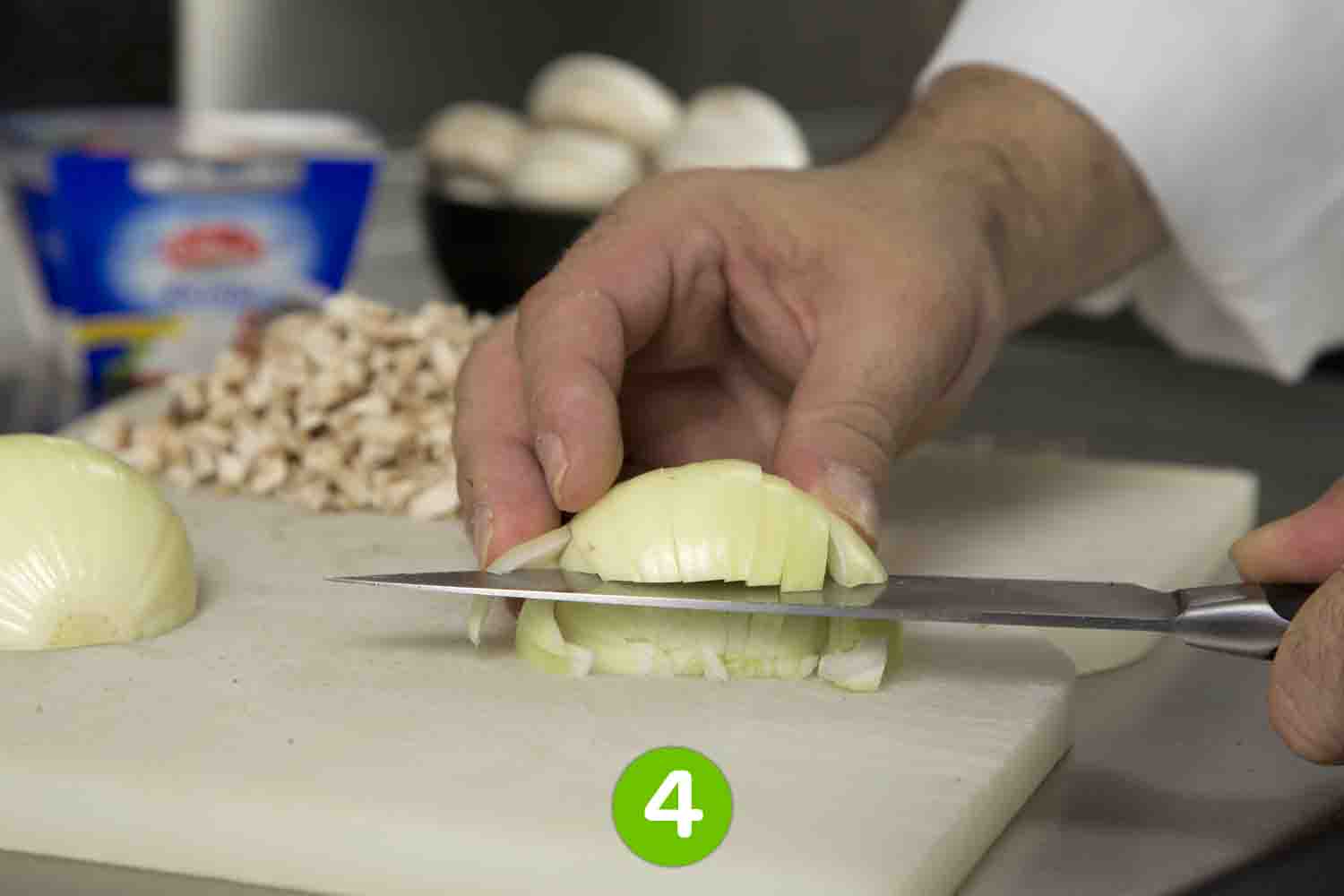 Recette de Cannellonis aux épinards, champignons et mozzarella