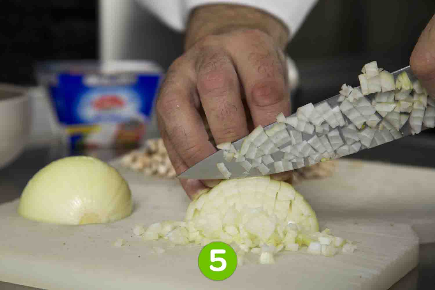 Recette de Cannellonis aux épinards, champignons et mozzarella