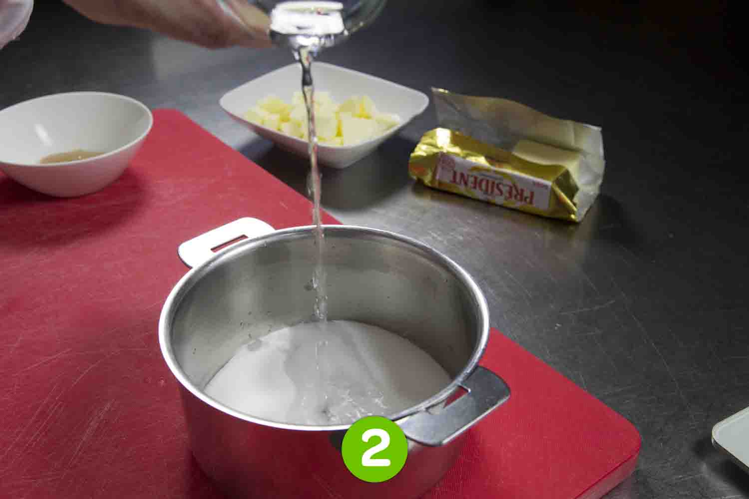 Recette de Crème au beurre pralinée