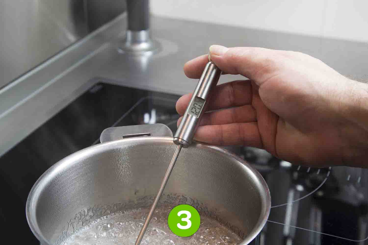 Recette de Crème au beurre pralinée