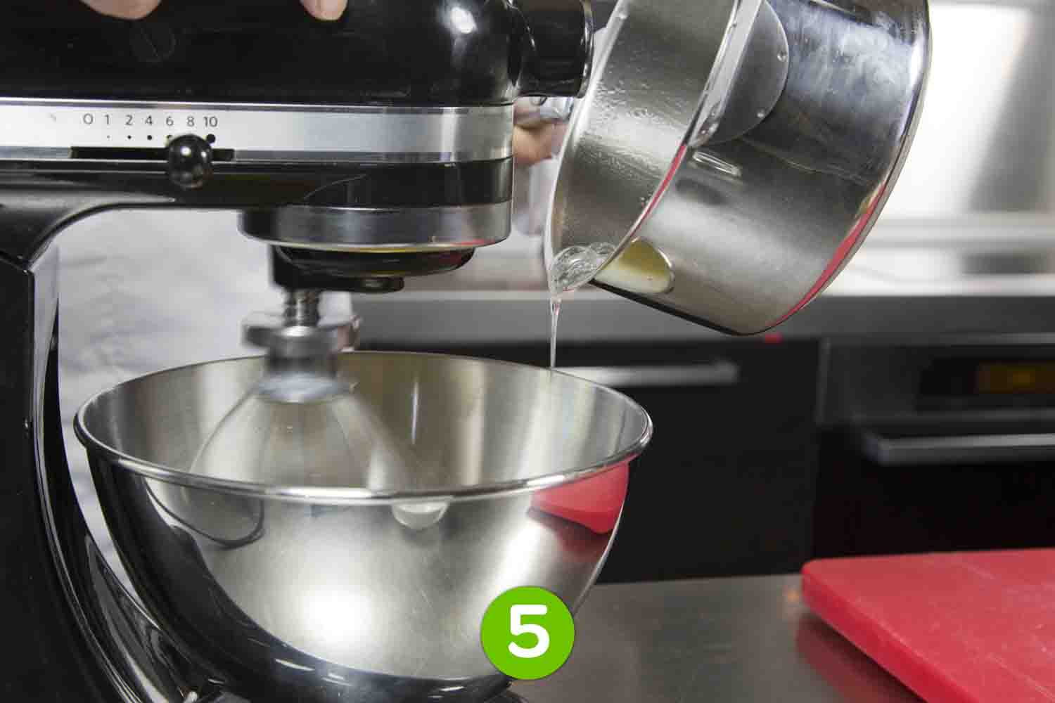 Recette de Crème au beurre pralinée