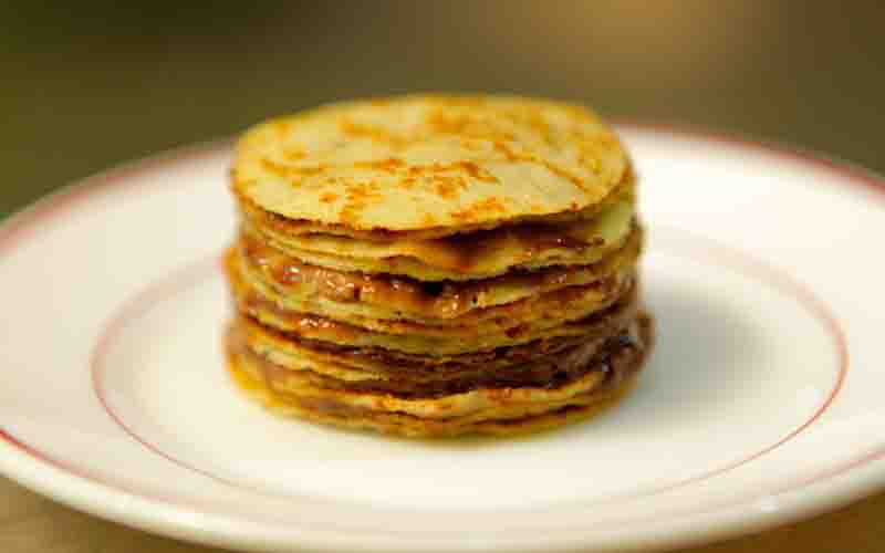 Recette de Gâteau de crêpes à la pâte à tartiner