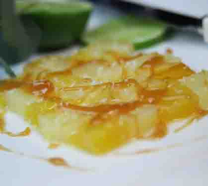 Recette de Damier de mangues, papaye et ananas, caramel au citron vert
