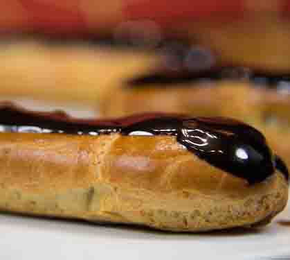 Recette de Eclairs au chocolat, glaçage brillant