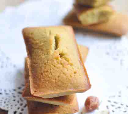 Recette de Financier à la noisette et au thé vert