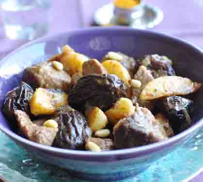 Recette de Fricassée de veau aux pommes et pruneaux