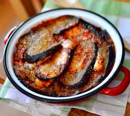 Recette de Gratin d’aubergines, tomates, mozza façon lasagnes