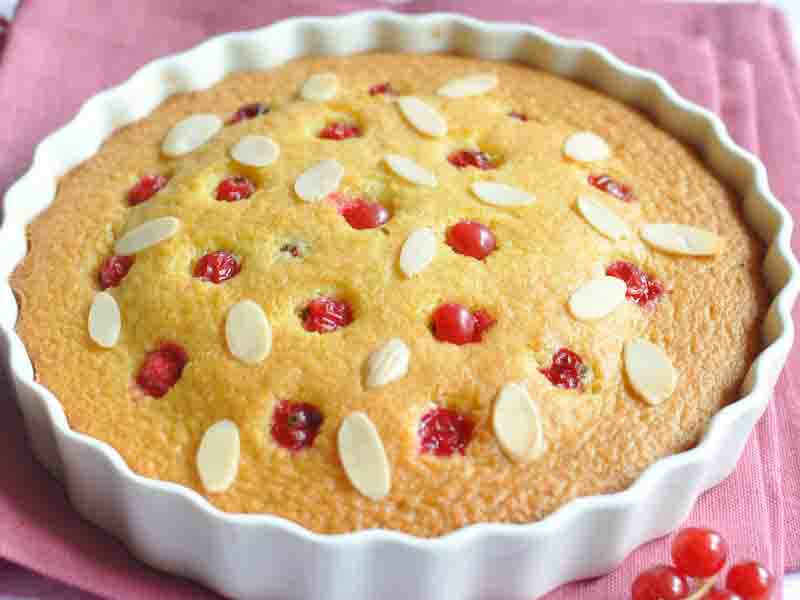 Recette de Gâteau moelleux aux groseilles