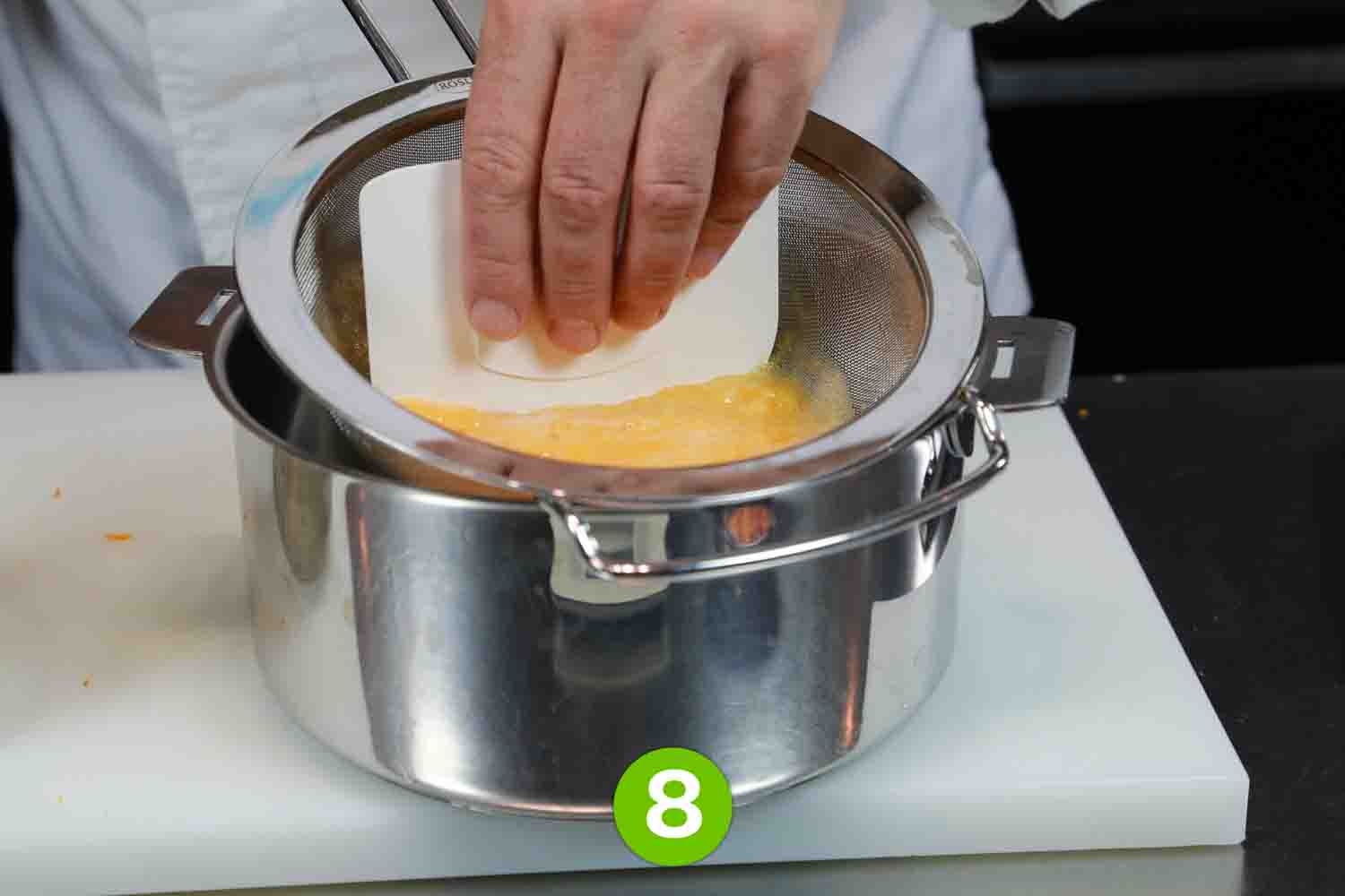 Recette de Mousse de clémentines sur gelée de champagne