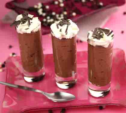 Recette de Mousse au chocolat et chantilly 