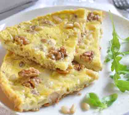 Recette de Omelette au comté, noix et pignons